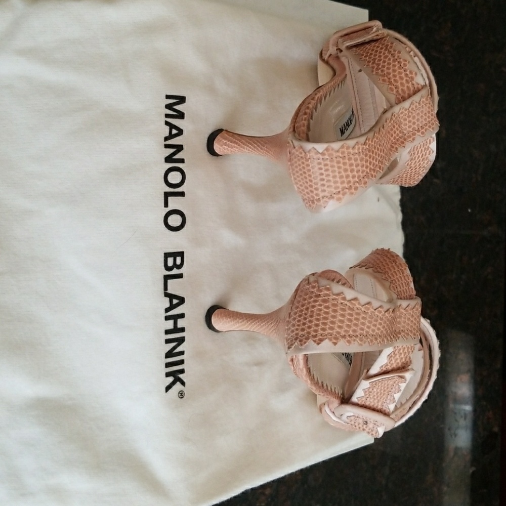MANOLO BLAHNIK  Ankle Strap Shoes - Picture 2 of 5